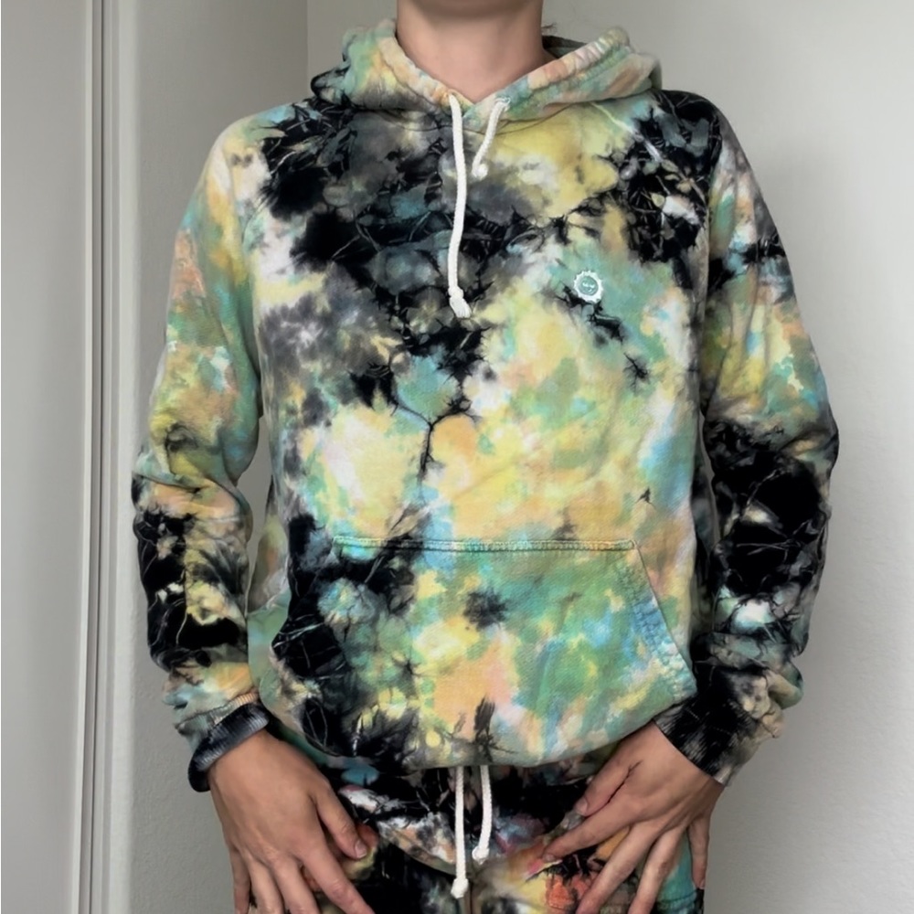 Big bud press tie dye hoodie